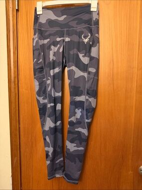 Bucked Up Women's Gray Camo High-Waist Leggings
